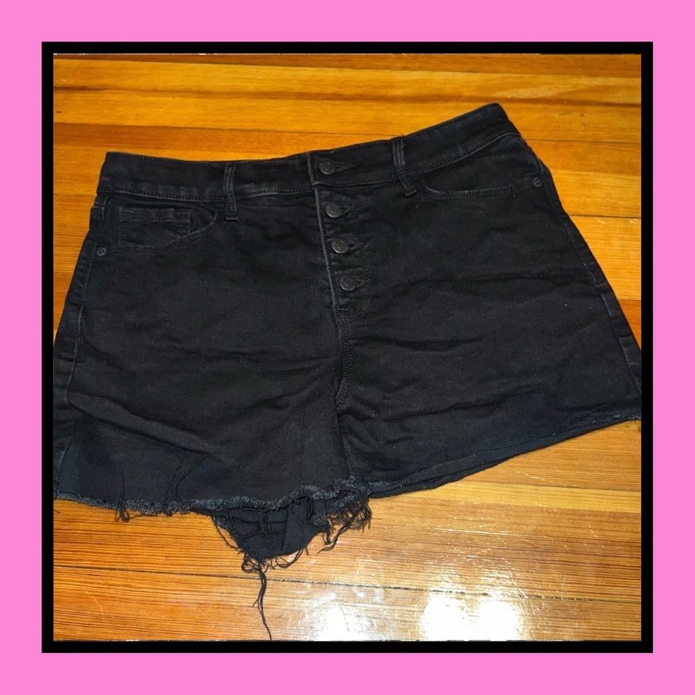 Black Old Navy High Waisted Shorts